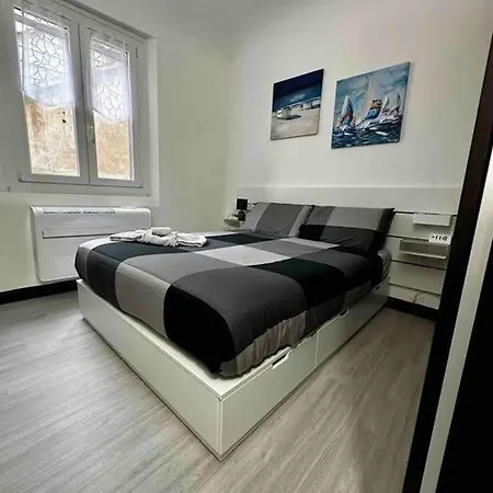 Dal Cielo Ai Rolli Apartment *